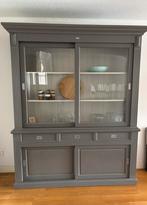 Grote grijze buffetkast met veel opbergruimte, Huis en Inrichting, Ophalen
