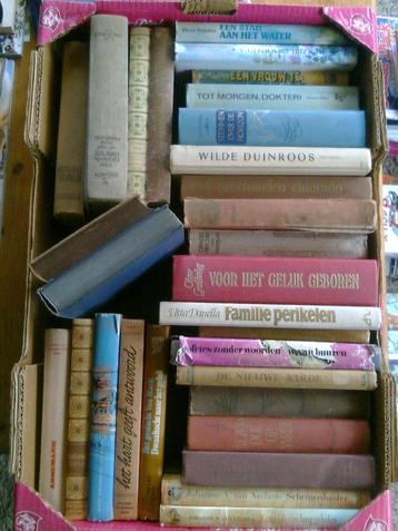 Romans, 0,50 per stuk, 3 voor 1 euro beschikbaar voor biedingen