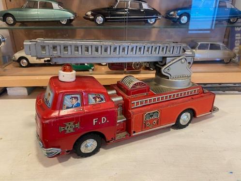 Partij oude Brandweer auto's van blik tot Diecast in 1 koop, Antiek en Kunst, Antiek | Speelgoed, Ophalen of Verzenden