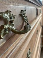Antieke Franse commode met een donker blad van, Huis en Inrichting, Kasten | Ladekasten, Ophalen, Gebruikt, 100 tot 150 cm, 5 laden of meer