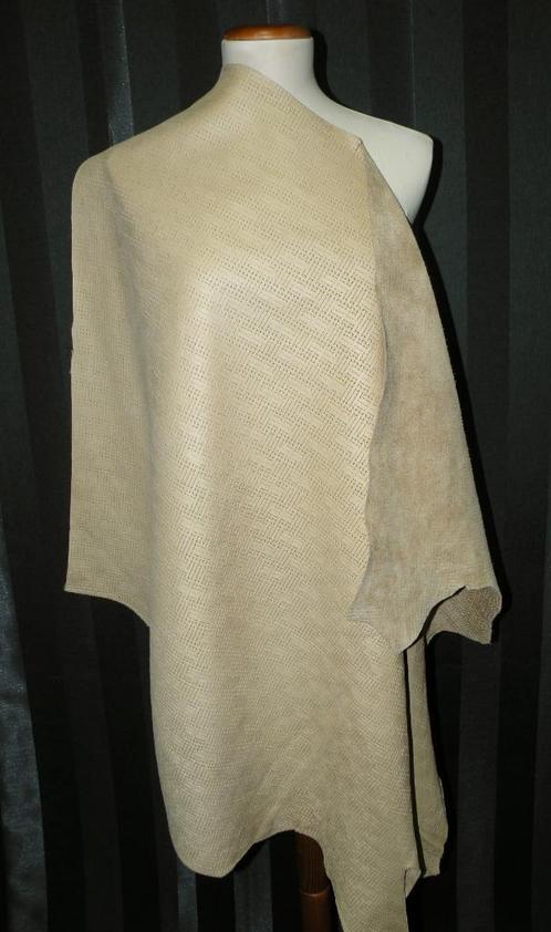 Kalfs - Leer Cream(zie omschrijving!)Superzacht!, Hobby en Vrije tijd, Stoffen en Lappen, Nieuw, Leer of Kunstleer, 30 tot 120 cm