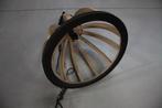Stoere ronde hanglamp DJEM Light & Living metaal & hout, Huis en Inrichting, Lampen | Hanglampen, Ophalen of Verzenden, Zo goed als nieuw