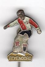 Speldje FEYENOORD VOETBALLER ROTTERDAM (A2), Verzamelen, Speldjes, Pins en Buttons, Verzenden, Gebruikt, Overige onderwerpen