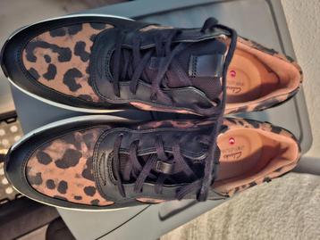 Dames Sneakers Clarks beschikbaar voor biedingen