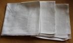 3 damasten servetten  82190, Ophalen of Verzenden, Zo goed als nieuw, Beige, Overige typen