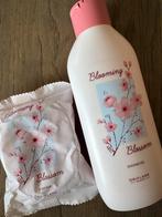 Oriflame Blossom Set: Handzeep & Douchegel, Ophalen of Verzenden, Nieuw, Bad & Douche