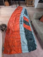 Flysurfer Sonic 4 8mtr, Watersport en Boten, Kitesurfen, 8 m², Geen board, Ophalen of Verzenden, Zo goed als nieuw