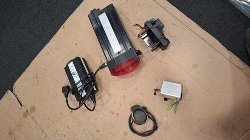 Cortina elektrische onderdelen display controller oplader, Fietsen en Brommers, Fietsaccessoires | Overige Fietsaccessoires, Zo goed als nieuw