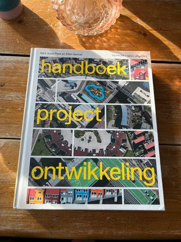 Handboek projectontwikkeling vastgoedkunde beschikbaar voor biedingen