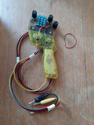 Slotcar race regelaar beschikbaar voor biedingen