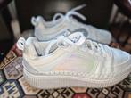 Leuke witte met versiering sneaker 41, Oxmox, Wit, Ophalen of Verzenden, Sneakers of Gympen