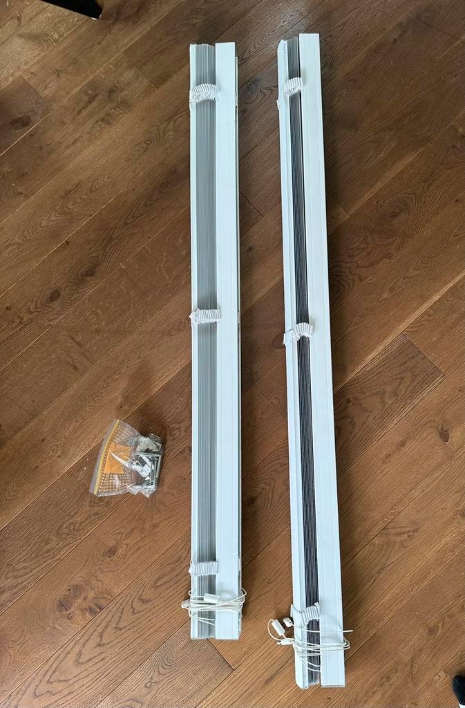 Jaloezieën 2 stuks, Huis en Inrichting, Stoffering | Gordijnen en Lamellen, Gebruikt, 100 tot 150 cm, 150 tot 200 cm, Wit, Ophalen
