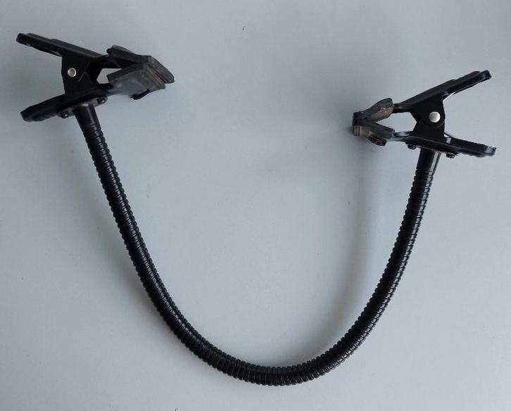 Stevige flexibele arm met 2 klemmen, Auto diversen, Autogereedschap, Zo goed als nieuw, Ophalen of Verzenden