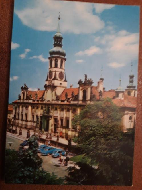 Praag - Loreta jaren 60 - Zastava - Skoda, Verzamelen, Ansichtkaarten | Buitenland, Ongelopen, Overig Europa, 1960 tot 1980, Ophalen of Verzenden