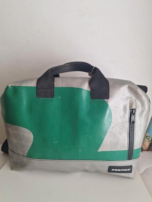 Freitag F305 Roy, Sieraden, Tassen en Uiterlijk, Tassen | Schoudertassen, Zo goed als nieuw, Overige merken, Groen, Ophalen of Verzenden