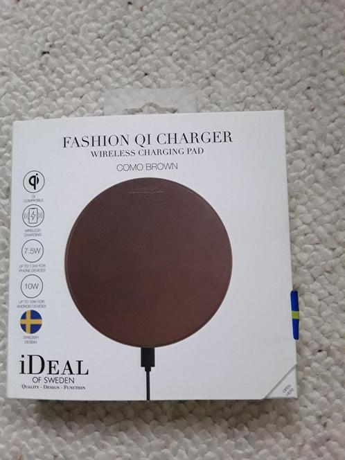 Draadloze oplader - nieuw - Ideal of Sweden qi charger como, Telecommunicatie, Mobiele telefoons | Telefoon-opladers, Nieuw, Apple iPhone