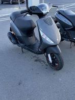 Piaggio zip Injectie 2020 nieuwstaat, Fietsen en Brommers, Scooters | Piaggio, Benzine, Maximaal 45 km/u, 50 cc, Zo goed als nieuw