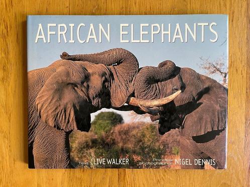 Clive Walker - African Elephants, Boeken, Prentenboeken en Plaatjesalbums, Zo goed als nieuw, Ophalen of Verzenden
