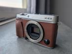 Fujifilm xe3 brown camera body, Audio, Tv en Foto, Fotocamera's Digitaal, Ophalen of Verzenden, Gebruikt, Fuji, Geen optische zoom