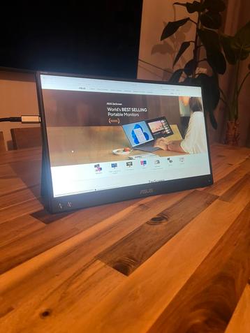 ASUS ZenScreen MB16A 15.6" Portable Monitor beschikbaar voor biedingen