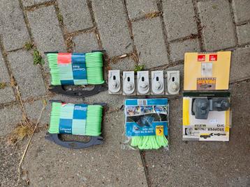 Diverse kampeer accessoires  beschikbaar voor biedingen