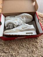Nike Air Max 1 Jewel White size 43, Ophalen of Verzenden, Zo goed als nieuw, Wit, Sneakers of Gympen