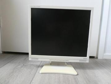IIyama Prolite 430s monitor, 17 inch, prachtig beeld, top! beschikbaar voor biedingen