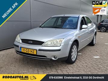 Ford Mondeo 1.8-16V First Edition APK 26-09-2026! beschikbaar voor biedingen