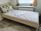 Een persoons bed met bodem, Gebruikt, 90 cm, Eenpersoons, Ophalen of Verzenden