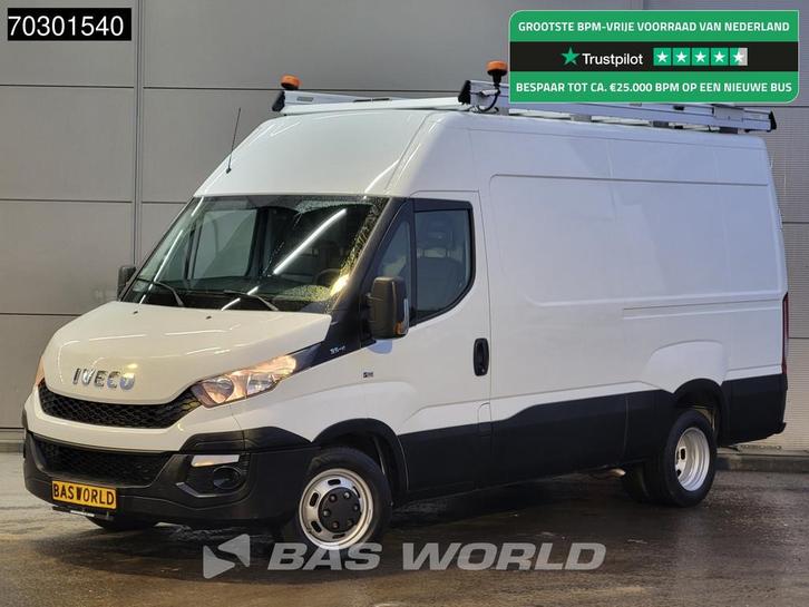 Iveco Daily 35C21 3.0L Dubbellucht 3,5t Trekhaak 210PK L2H2, Auto's, Bestelauto's, Bedrijf, Te koop, Achteruitrijcamera, Airconditioning