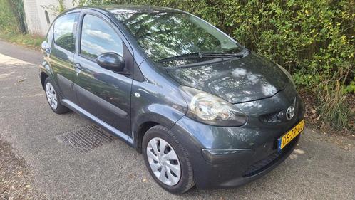 Toyota Aygo 1.0 12V Vvt-i 5DRS 2008 AIRCO   NIEUWE APK, Auto's, Toyota, Bedrijf, Aygo, ABS, Airbags, Airconditioning, Alarm, Bluetooth