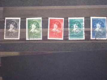 Nederland NVPH 300-304 gebruikt ( S 688)..€ 0,30 beschikbaar voor biedingen