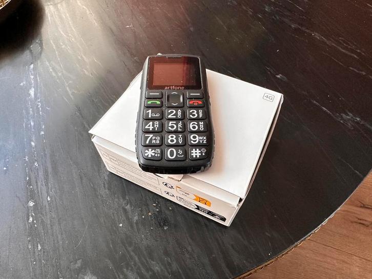 Artfone C1 senioren telefoon - Nieuwstaat!, Telecommunicatie, Mobiele telefoons | Overige merken, Zo goed als nieuw, Zonder abonnement