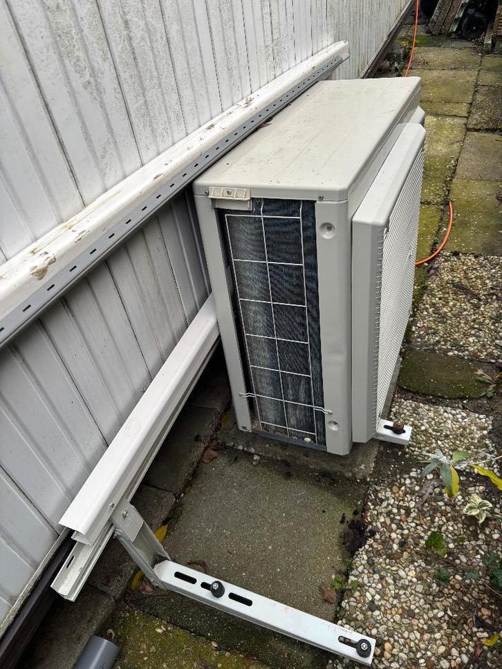 Daikin airco systeem, Witgoed en Apparatuur, Airco's, Gebruikt, Wandairco, 100 m³ of groter, 3 snelheden of meer, Koelen en Ontvochtigen
