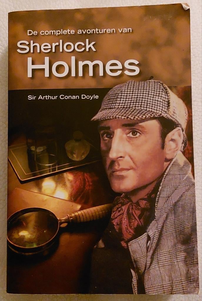 Sherlock Holmes - Complete Avonturen, Boeken, Ophalen of Verzenden, Zo goed als nieuw, Arthur Conan Doyle, Tv-bewerking