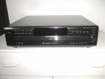 Sony CDP-CE215 cd wisselaar beschikbaar voor biedingen