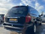 Chrysler Voyager Town & Country | AUTOMAAT | 7 PERSOON | AC, Auto's, Chrysler, Gebruikt, 700 kg, 7 stoelen, Zwart