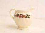wedgwood schenkkanetje 24866, Huis en Inrichting, Keuken | Servies, Ophalen of Verzenden, Gebruikt, Porselein, Wedgwood