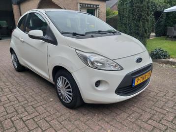 Ford Ka 1.2 51KW 2014 Wit beschikbaar voor biedingen