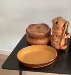 Oud Frans aardewerk: augurkenpot en schalen, Antiek en Kunst, Antiek | Keramiek en Aardewerk, Ophalen of Verzenden
