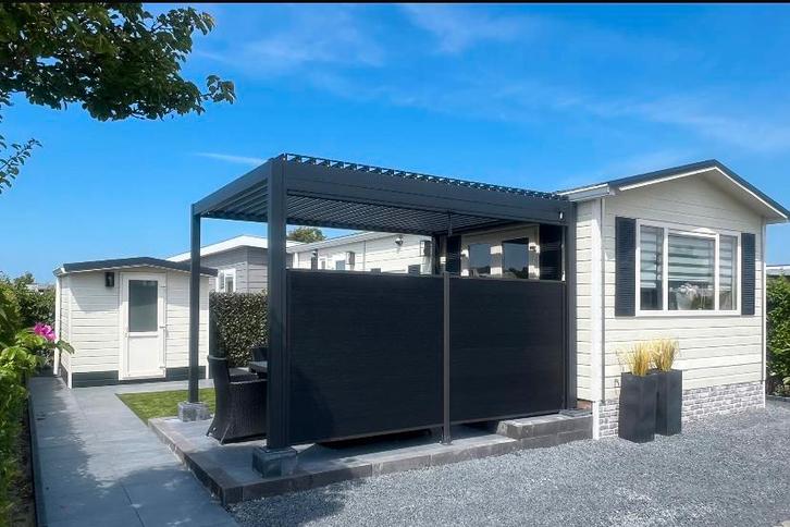 TE HUUR CHALET MET AIRCO OP JULIANAHOEVE RENESSE, Vakantie, Campings, Recreatiepark, Aan zee, Afwasmachine, Airconditioning, Internet