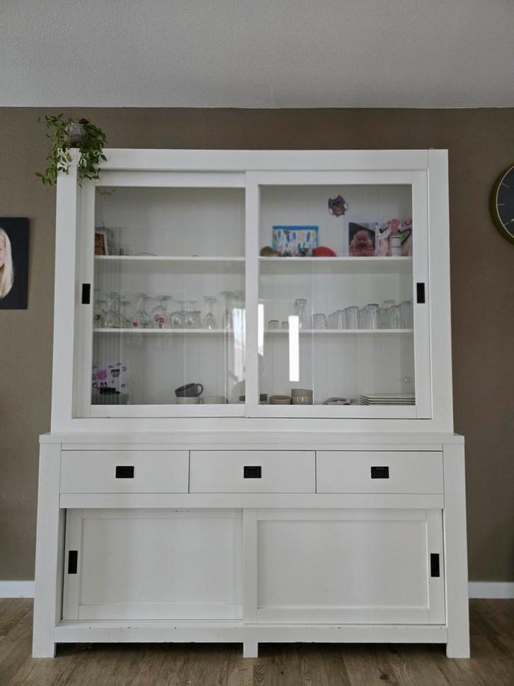 Servieskast / buffetkast, Huis en Inrichting, Kasten | Buffetkasten, Gebruikt, 200 cm of meer, 200 cm of meer, 25 tot 50 cm, Ophalen