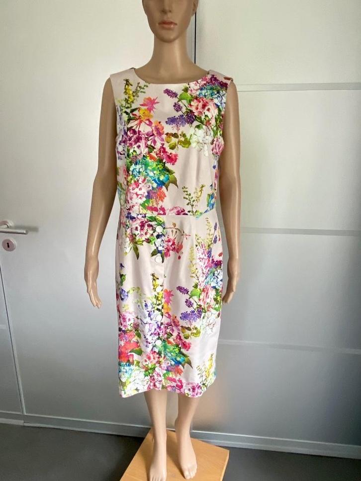 J335 Expresso maat 42=L jurk jurkje beige/rose/blauw/geel, Kleding | Dames, Jurken, Zo goed als nieuw, Maat 42/44 (L), Wit, Knielengte