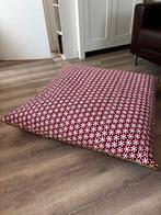 VTWonen zitkussen speelkussen 100x100 cm, Huis en Inrichting, Ophalen, Zo goed als nieuw, Rood, Vierkant