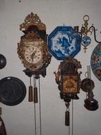 Hele kleine stoelklok met één gewicht, Ophalen of Verzenden