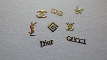 Poppenhuis: Design Merkjes beschikbaar voor biedingen