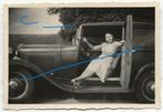 pin up dame in jaren 20 auto foto, Foto, Ophalen of Verzenden, Zo goed als nieuw, Voor 1940