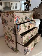 Sleets oud Brocante stoffen kastje met laatjes stoffen doos, Ophalen of Verzenden
