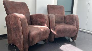 2 x BRUINE FAUTEUIL beschikbaar voor biedingen