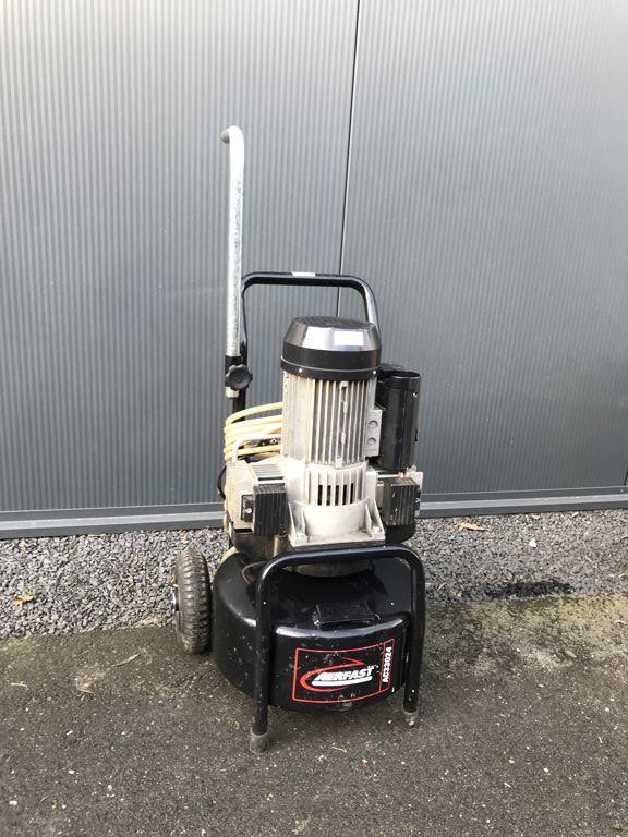 - Aerfast compressor AC33024 170L 2020, Doe-het-zelf en Verbouw, Compressors, Gebruikt